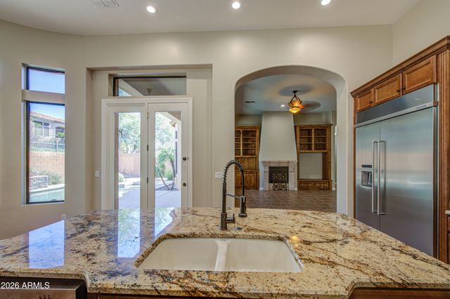 3949 N ARBOLES Circle, Mesa, AZ 85207