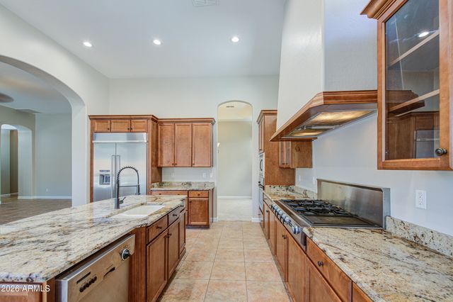 3949 N ARBOLES Circle, Mesa, AZ 85207
