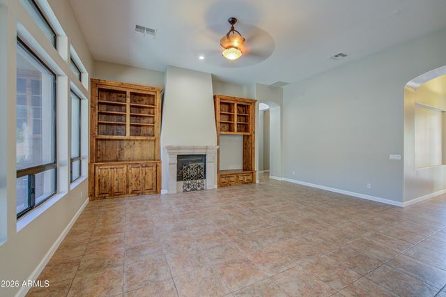 3949 N ARBOLES Circle, Mesa, AZ 85207