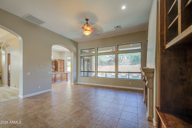 3949 N ARBOLES Circle, Mesa, AZ 85207