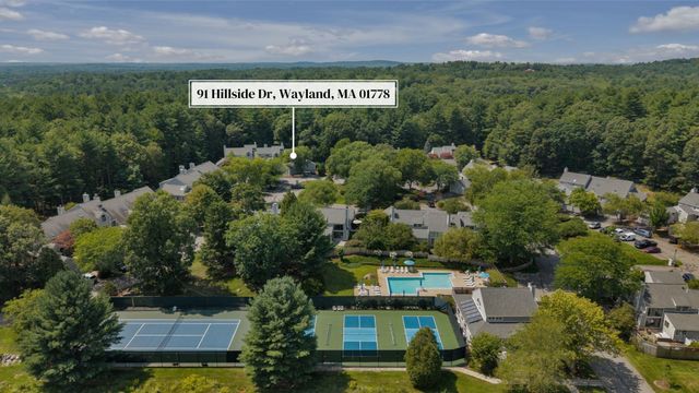 91 Hillside Dr 91, Wayland, MA 01778