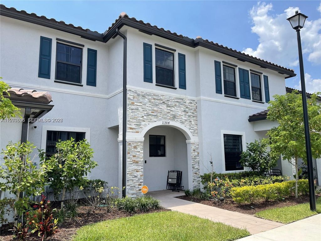 11304 SW 249th St, Homestead, FL 33032