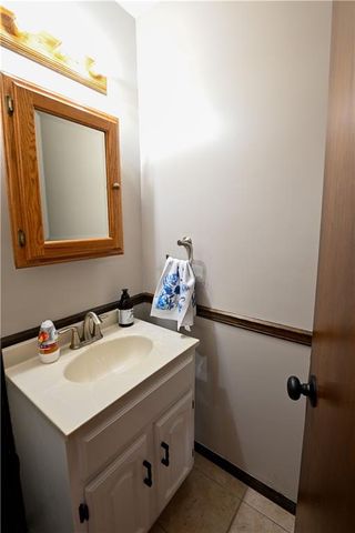 10634 W 102nd Terrace, Overland Park, KS 66214