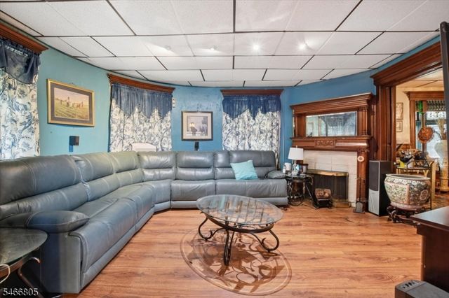 453 Park Ave, City Of Orange Twp., NJ 07050