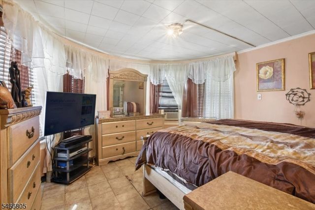 453 Park Ave, City Of Orange Twp., NJ 07050