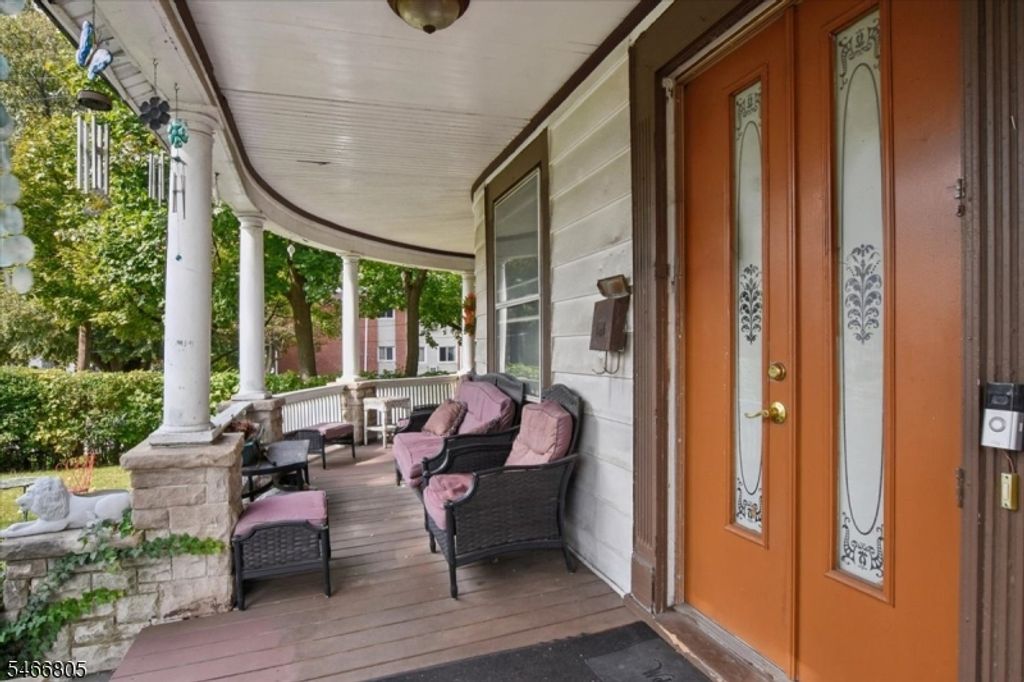 453 Park Ave, City Of Orange Twp., NJ 07050 — photo 2