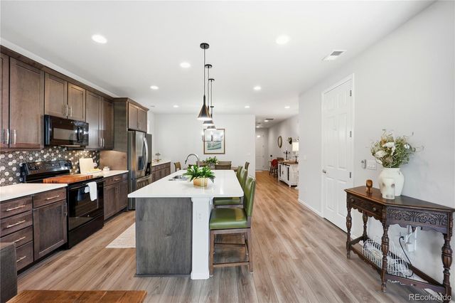 25660 E Archer Avenue, Aurora, CO 80018