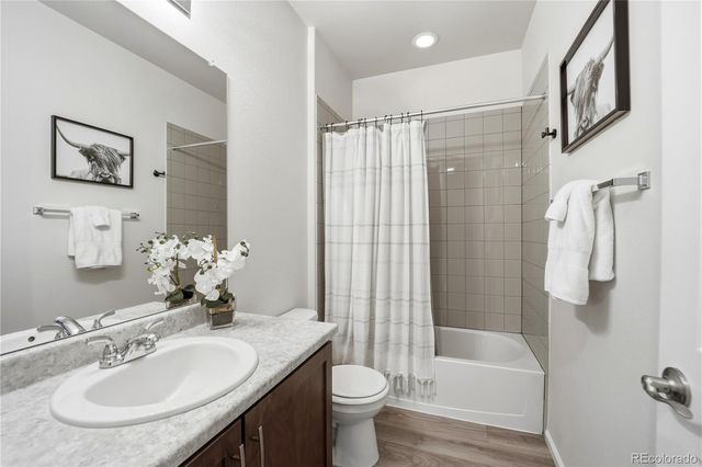 25660 E Archer Avenue, Aurora, CO 80018
