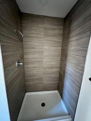 1035 LOUISE LANE, Wichita Falls, TX 76306