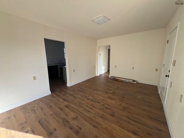 1035 LOUISE LANE, Wichita Falls, TX 76306