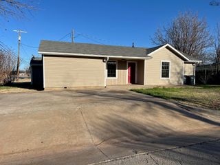 1035 LOUISE LANE, Wichita Falls, TX 76306