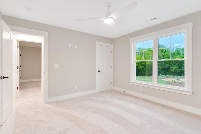 1323 Thomas Avenue 9, Chattanooga, TN 37409