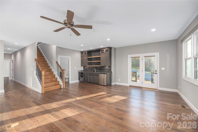 24 Herron View Lane, Weaverville, NC 28787