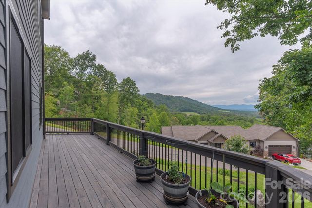 24 Herron View Lane, Weaverville, NC 28787