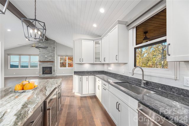 24 Herron View Lane, Weaverville, NC 28787