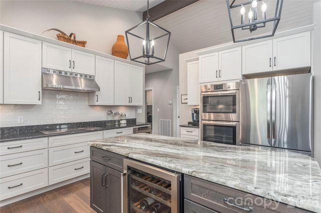 24 Herron View Lane, Weaverville, NC 28787