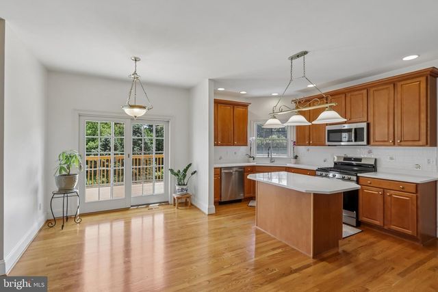 9 WYETH LN, Hockessin, DE 19707