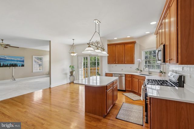 9 WYETH LN, Hockessin, DE 19707
