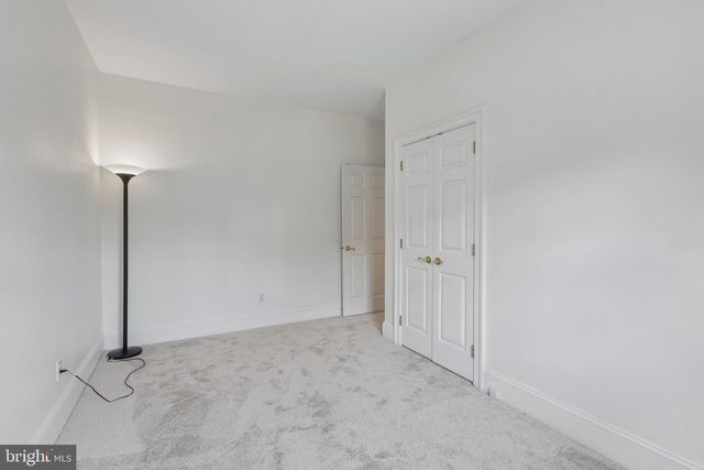 9 WYETH LN, Hockessin, DE 19707
