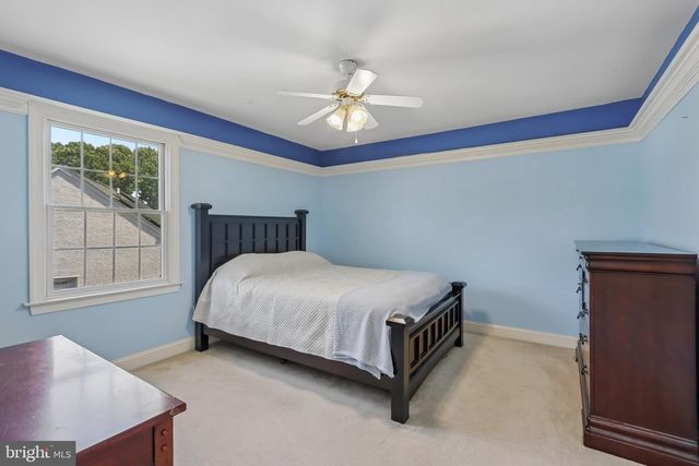 9 WYETH LN, Hockessin, DE 19707