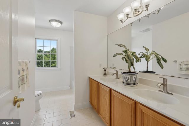 9 WYETH LN, Hockessin, DE 19707