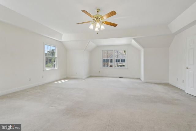 9 WYETH LN, Hockessin, DE 19707