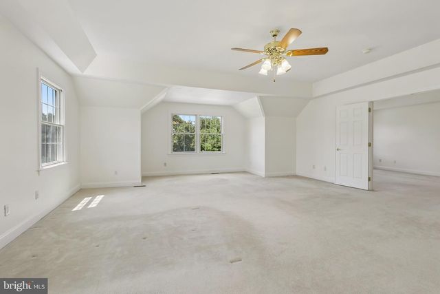9 WYETH LN, Hockessin, DE 19707