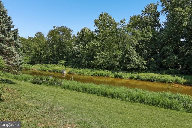 9 WYETH LN, Hockessin, DE 19707