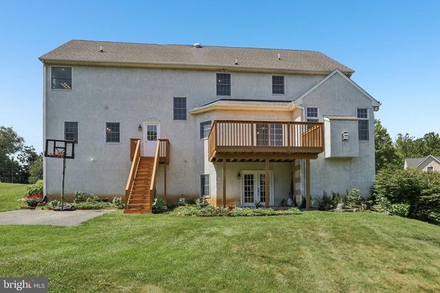 9 WYETH LN, Hockessin, DE 19707