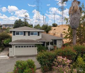 2027 Vista Del Rio St, Crockett, CA 94525