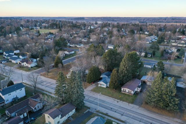 1815 Doddridge Avenue, Cloquet, MN 55720