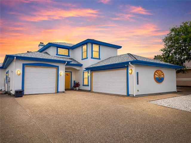 13606 Moro Ln, Corpus Christi, TX 78418