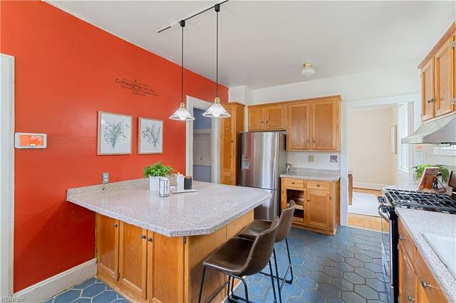 268 E 40th ST, Norfolk, VA 23504