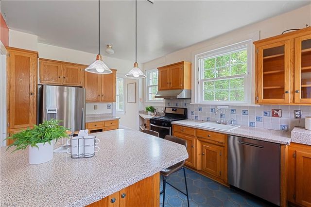 268 E 40th ST, Norfolk, VA 23504