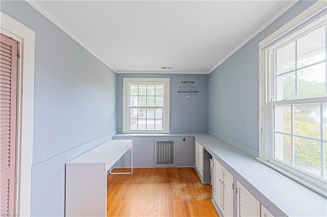 268 E 40th ST, Norfolk, VA 23504