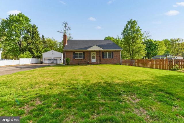 654 W HOLLY AVE, Pitman, NJ 08071