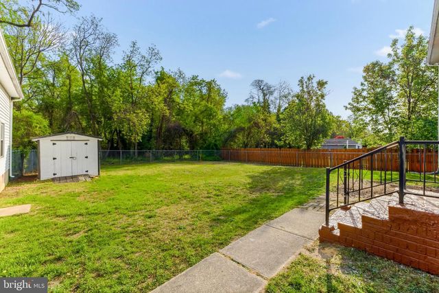 654 W HOLLY AVE, Pitman, NJ 08071