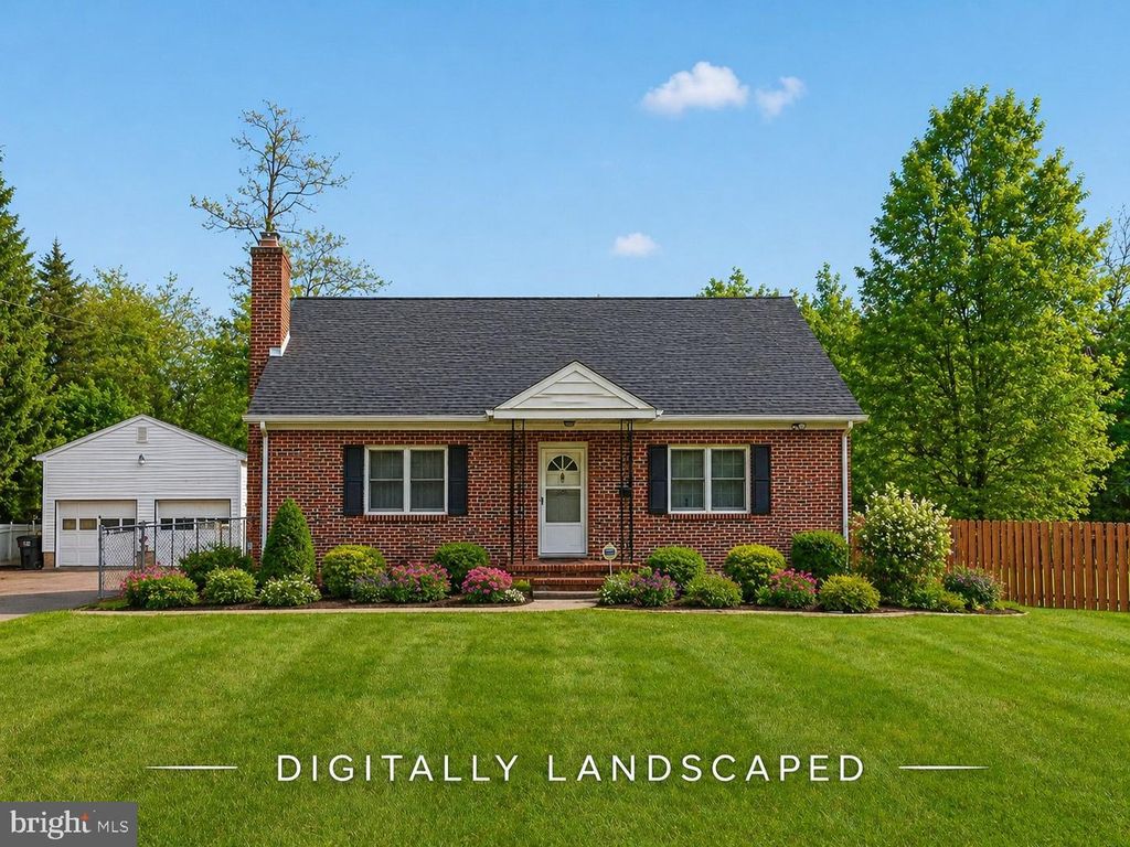 654 W HOLLY AVE, Pitman, NJ 08071