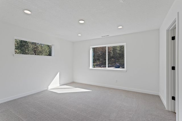 6213 E 13th Ln, Spokane Valley, WA 99212