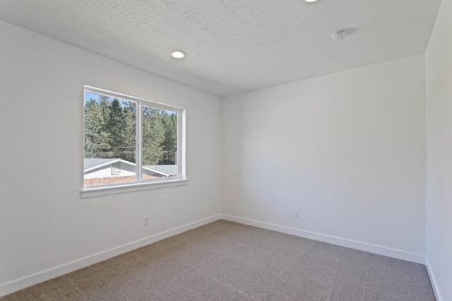 6213 E 13th Ln, Spokane Valley, WA 99212