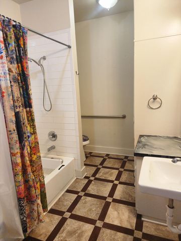 423 S Washington Street, San Angelo, TX 76901
