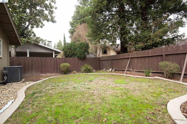 1336 HIDDEN GLEN DR, Modesto, CA 95355