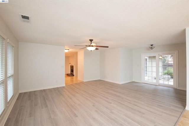 1336 HIDDEN GLEN DR, Modesto, CA 95355