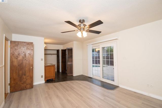 1336 HIDDEN GLEN DR, Modesto, CA 95355