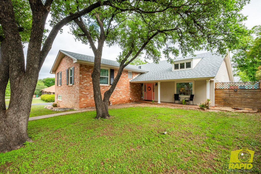 Image 1 of property listing at 2658 Harvard Avenue, San Angelo, TX 76904