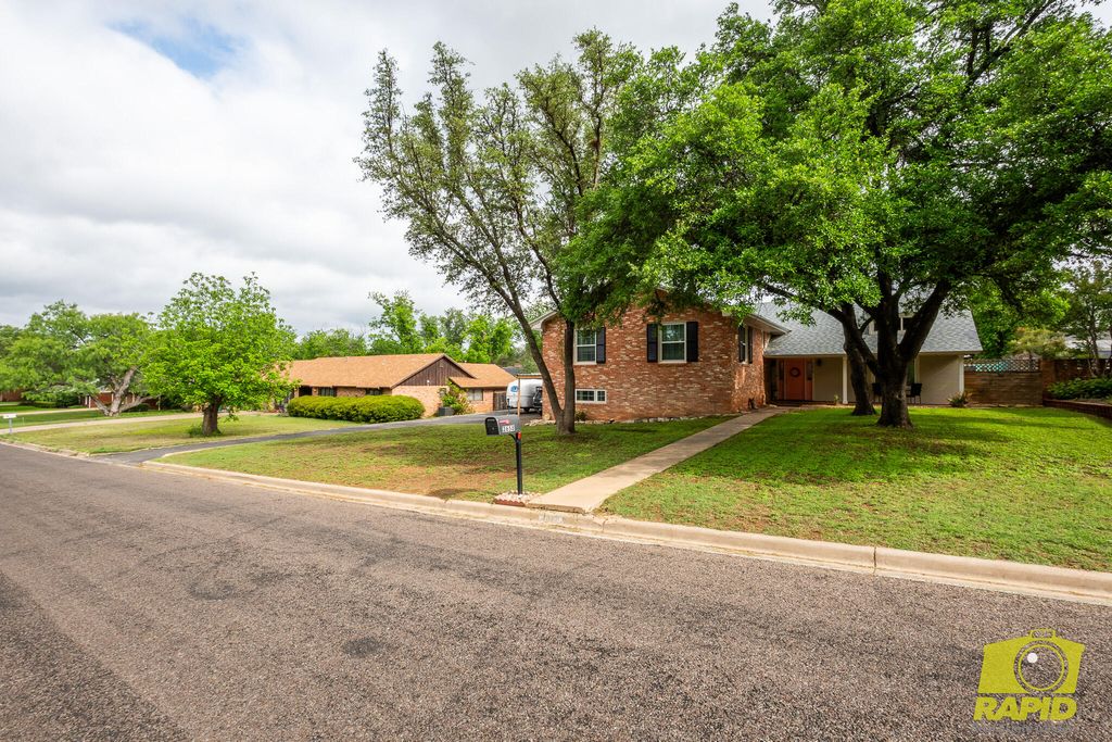 Image 2 of property listing at 2658 Harvard Avenue, San Angelo, TX 76904