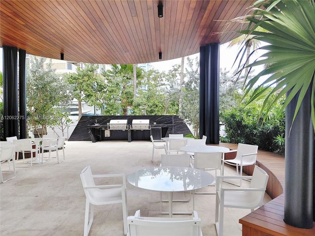 6365 Collins Avenue 905, Miami Beach, FL 33141