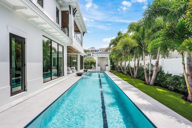 201 NE 4th Avenue, Boca Raton, FL 33432
