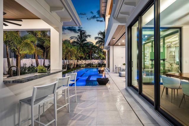 201 NE 4th Avenue, Boca Raton, FL 33432