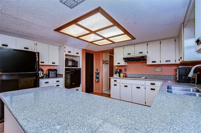 36304 SANTEELAH DRIVE, Zephyrhills, FL 33541